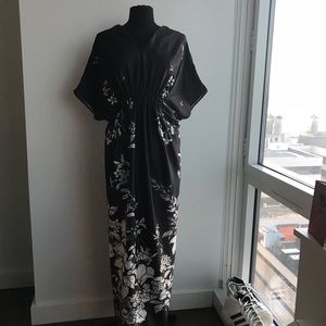 Vintage Black and White Floral Caftan